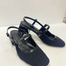 Arkası Açık Kalın Topuklu Ayakkabı