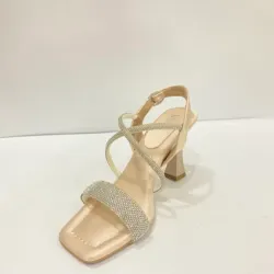 Bilekten bağlamalı çapraz bantlı taş süslemeli abiye sandalet