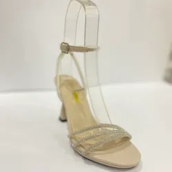 Taşlı Kısa Topuklu Bilekten bağlamalı Ayakkabı