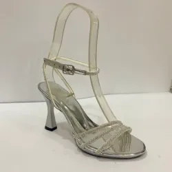 Taşlı Topuklu Bilekten Bağlamalı Sandalet Ayakkabı