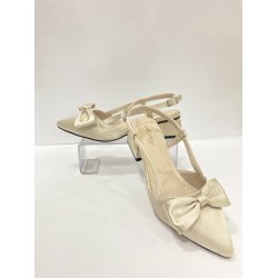 Kadın klasik topuklu ayakkabı