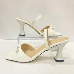 Kadın Topuklu Terlik