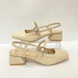 Topuklu arkası açık sandalet